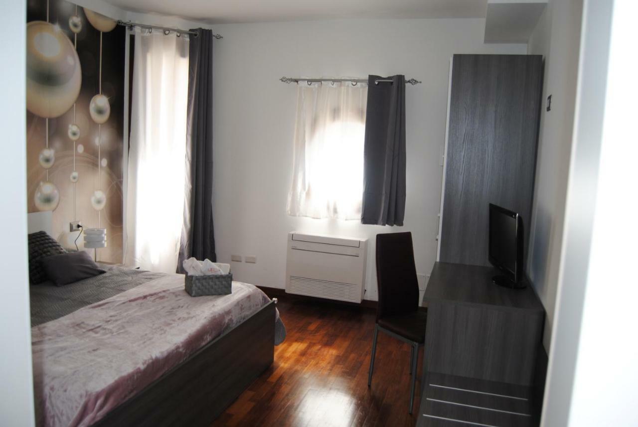 B&B Kenzia Olbia Kültér fotó